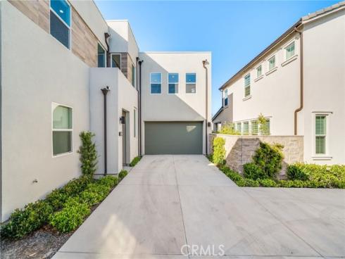 301  Brackens  , Lake Forest, CA