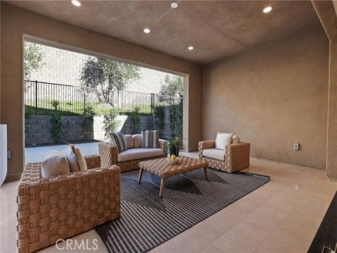 5567  Heritage Oak Dr  , Lake Forest, CA