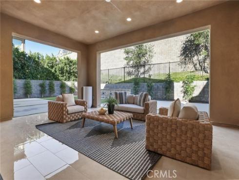 5567  Heritage Oak Dr  , Lake Forest, CA