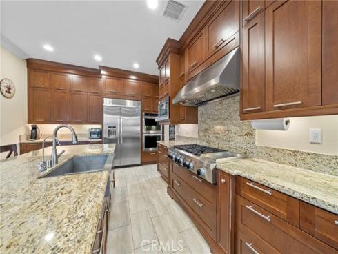 19 Hollyhock , Lake Forest, CA