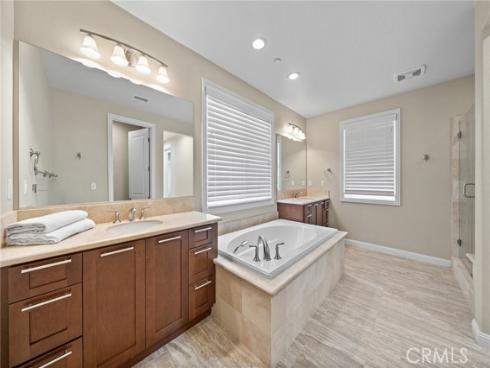 19 Hollyhock , Lake Forest, CA