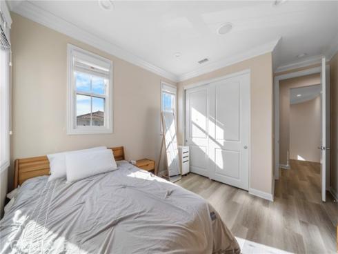 19 Hollyhock , Lake Forest, CA