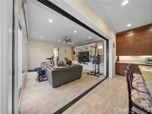 19 Hollyhock , Lake Forest, CA