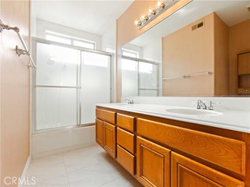 51  Toulon  , Lake Forest, CA