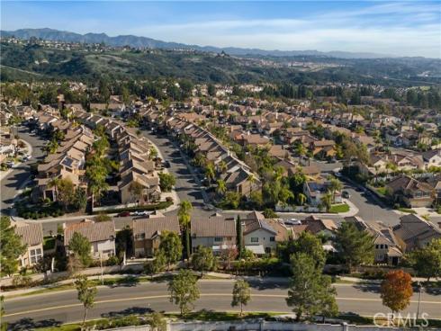 51  Toulon  , Lake Forest, CA