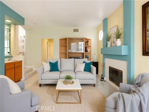 51  Toulon  , Lake Forest, CA