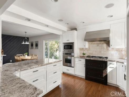 24751 Woodhill Ln , Lake Forest, CA