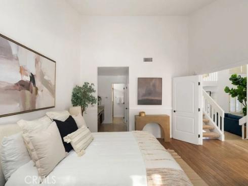 24751 Woodhill Ln , Lake Forest, CA