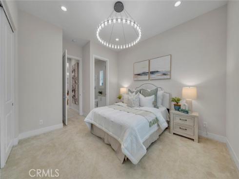 141 Evergreen Way , Lake Forest, CA