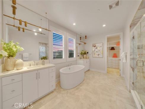 141 Evergreen Way , Lake Forest, CA