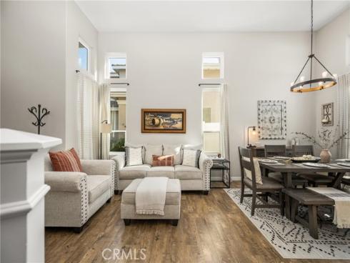 4 Marseille Way , Lake Forest, CA