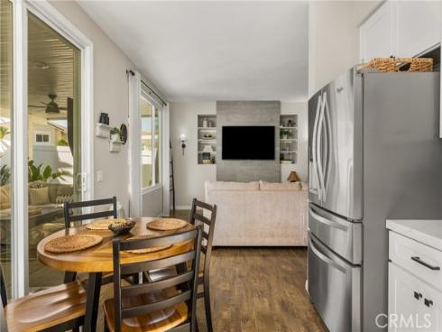 4 Marseille Way , Lake Forest, CA