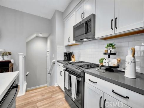 901 Sunset Rdg , Lake Forest, CA