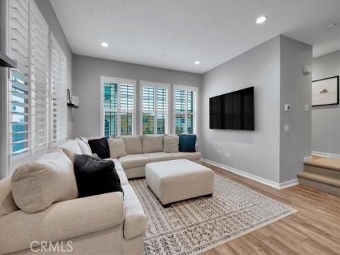 901 Sunset Rdg , Lake Forest, CA