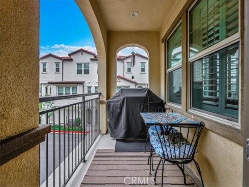 901 Sunset Rdg , Lake Forest, CA