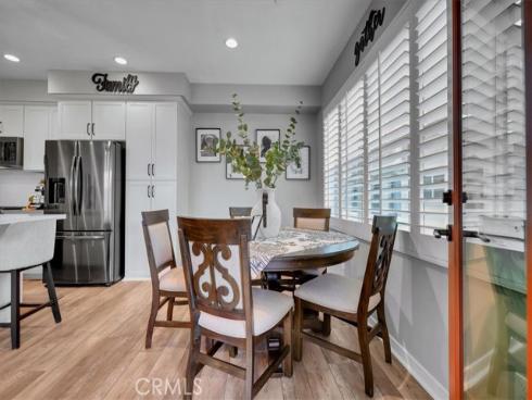 901 Sunset Rdg , Lake Forest, CA