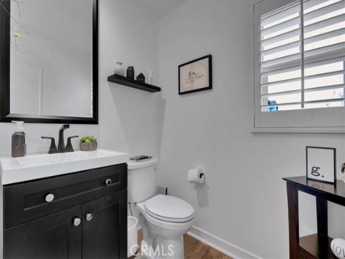 901 Sunset Rdg , Lake Forest, CA