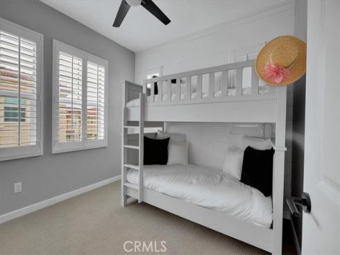 901 Sunset Rdg , Lake Forest, CA