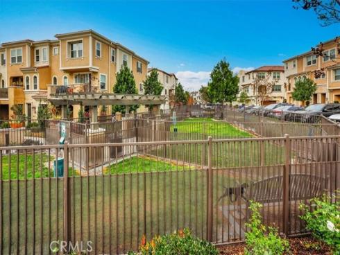 901 Sunset Rdg , Lake Forest, CA