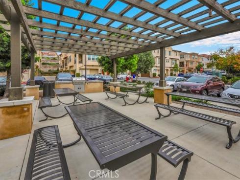 901 Sunset Rdg , Lake Forest, CA