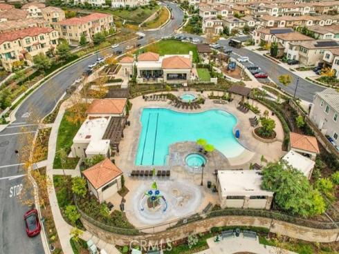 901 Sunset Rdg , Lake Forest, CA