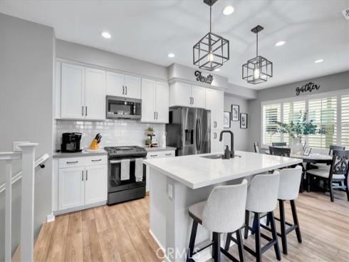 901 Sunset Rdg , Lake Forest, CA