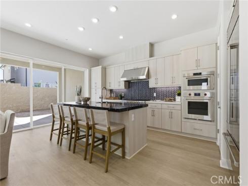 130 Paddlewheel , Lake Forest, CA