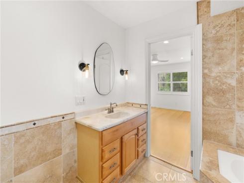 25214 Tanoak Lane, Lake Forest, CA