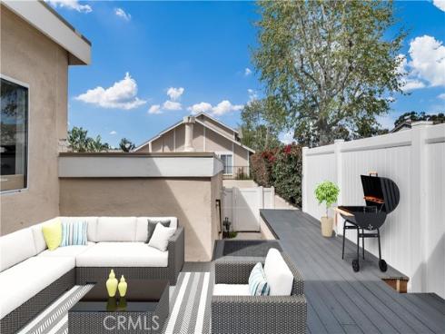 23101  Cherry  20  Avenue, Lake Forest, CA