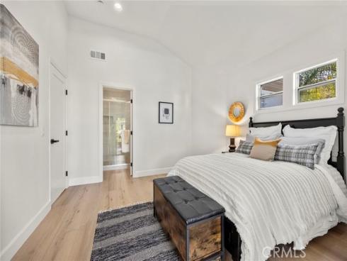 20 Flores , Lake Forest, CA