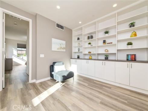 192 Finch , Lake Forest, CA