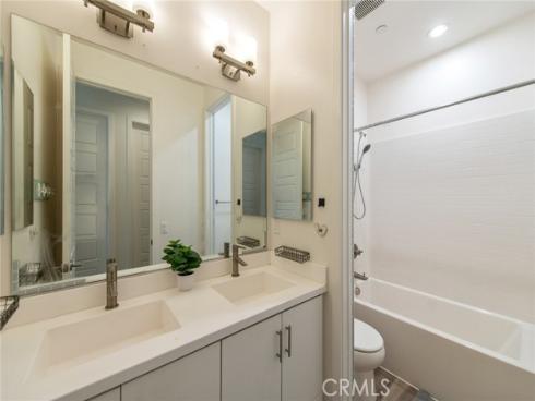 192 Finch , Lake Forest, CA