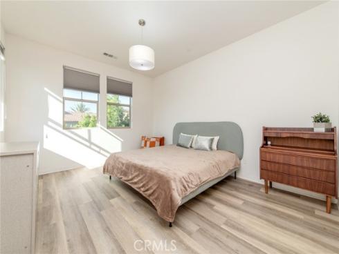 192 Finch , Lake Forest, CA