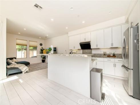 192 Finch , Lake Forest, CA