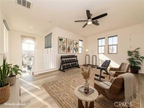 192  Finch  , Lake Forest, CA