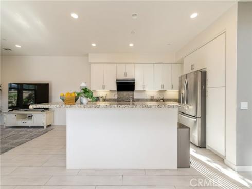 192 Finch , Lake Forest, CA