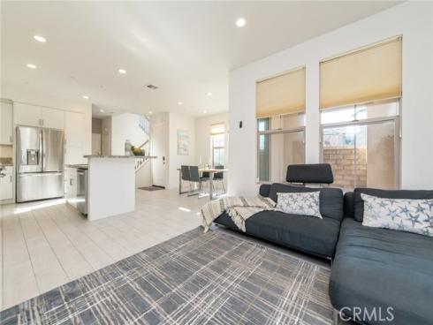 192 Finch , Lake Forest, CA