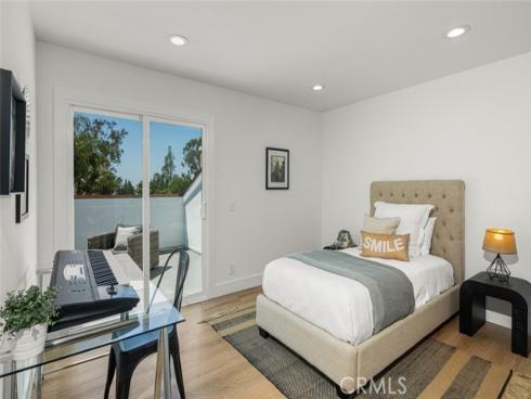 22627 Lakeside Lane, Lake Forest, CA