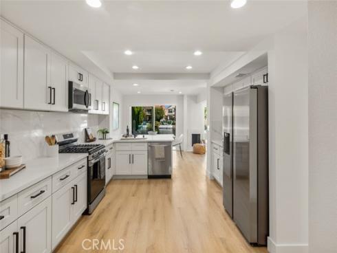 22627 Lakeside Lane, Lake Forest, CA