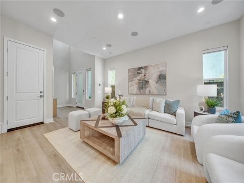 120 Parkland Alley , Lake Forest, CA