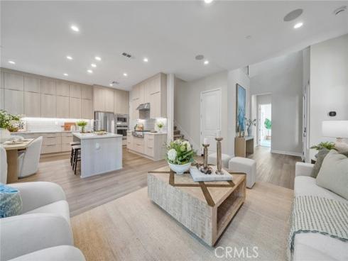 120 Parkland Alley , Lake Forest, CA