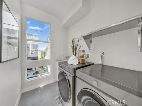 120 Parkland Alley , Lake Forest, CA