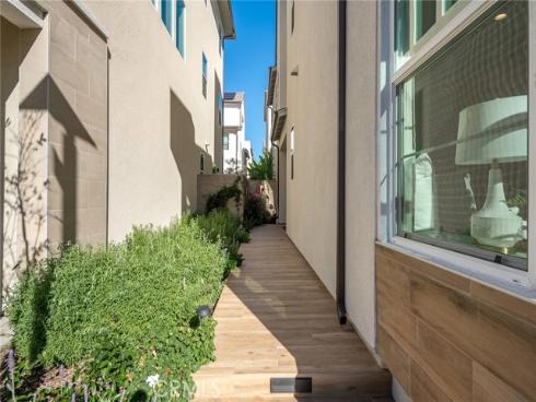 120 Parkland Alley , Lake Forest, CA
