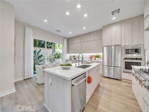 120 Parkland Alley , Lake Forest, CA