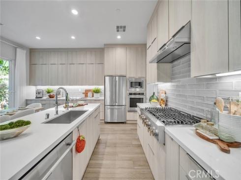 120 Parkland Alley , Lake Forest, CA