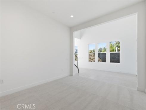 101 Red Oak , Lake Forest, CA