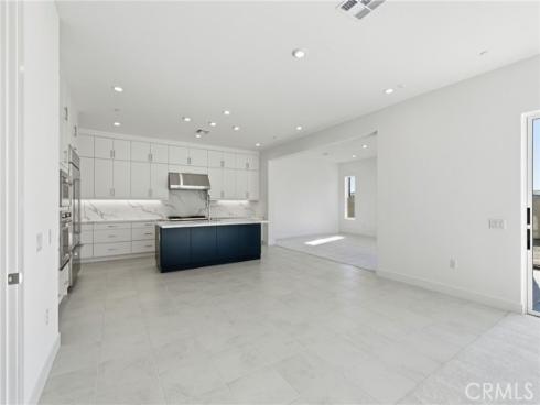 101 Red Oak , Lake Forest, CA