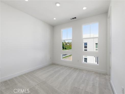 101 Red Oak , Lake Forest, CA