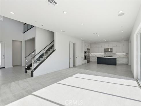 101 Red Oak , Lake Forest, CA