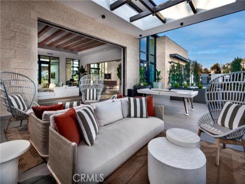 101 Red Oak , Lake Forest, CA